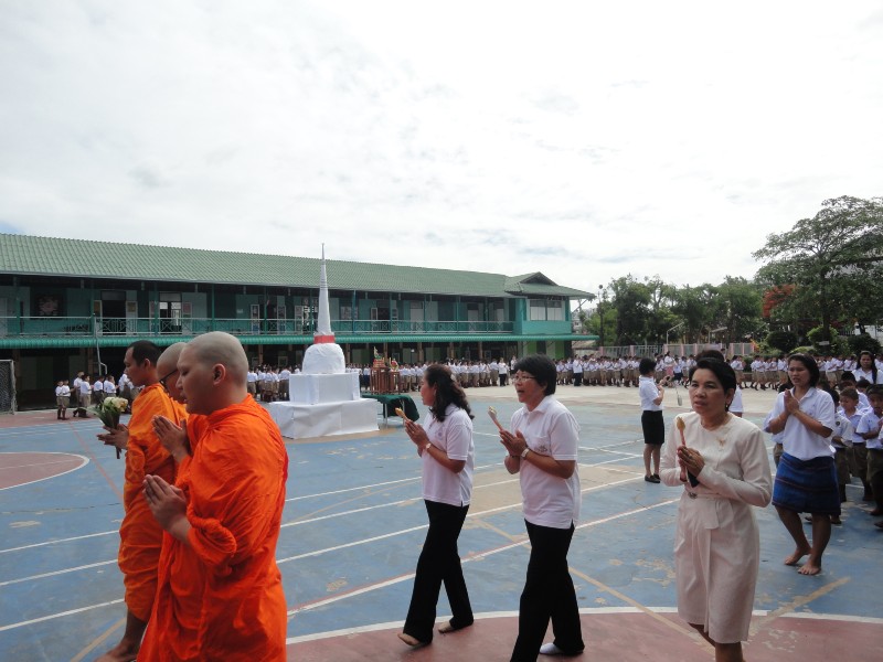 วันเข้าพรรษาและวันอาสาฬหบูชา (62).JPG