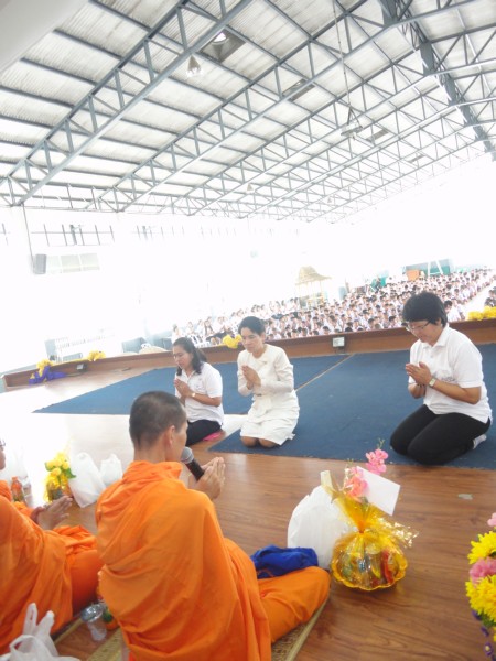 วันเข้าพรรษาและวันอาสาฬหบูชา (88).JPG