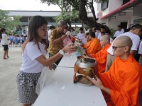 วันเข้าพรรษาและวันอาสาฬหบูชา (24).JPG