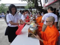 วันเข้าพรรษาและวันอาสาฬหบูชา (28).JPG