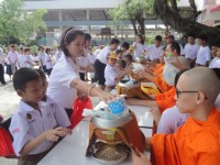 วันเข้าพรรษาและวันอาสาฬหบูชา (44).JPG