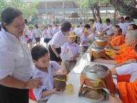 วันเข้าพรรษาและวันอาสาฬหบูชา (45).JPG