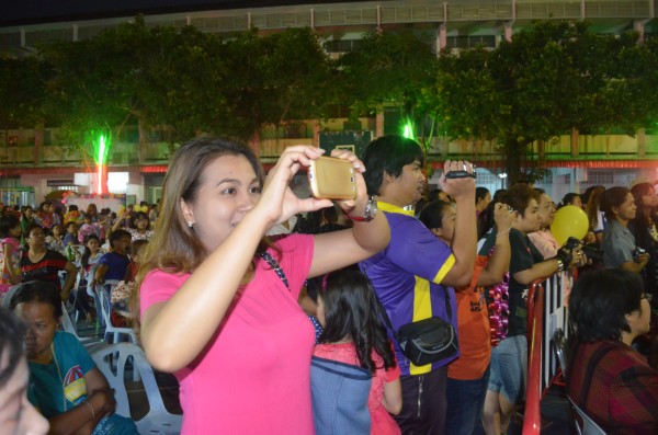 2557-2-28 วันดอกนนทรีบาน (34).JPG