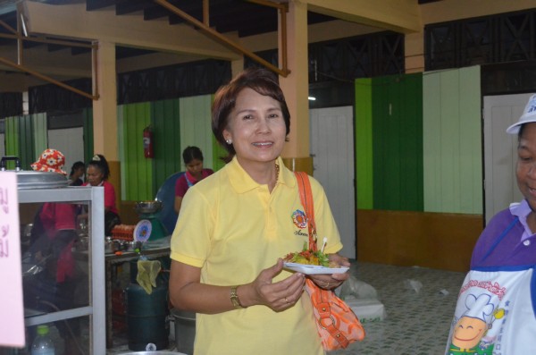 2557-2-28 วันดอกนนทรีบาน (77).JPG