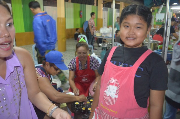 2557-2-28 วันดอกนนทรีบาน (111).JPG