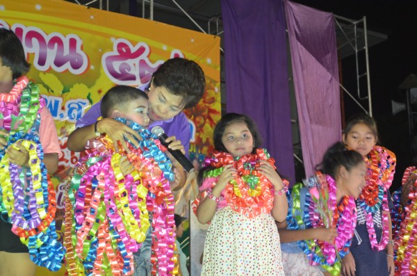 2557-2-28 วันดอกนนทรีบาน (127).JPG