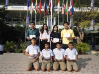 รับเกียติบัตรงานศิลปหัตกรรม (41).JPG