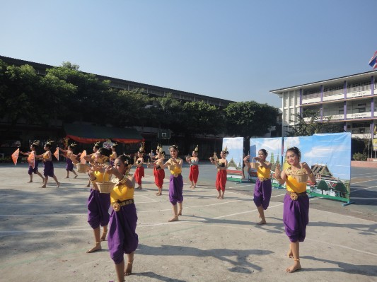 กีฬาสี57 (196).JPG
