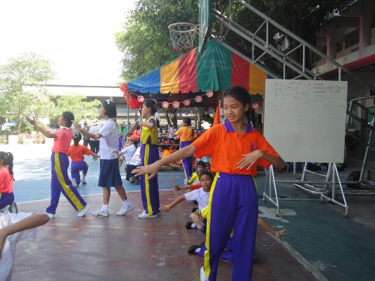 กีฬาสี57 (96).JPG