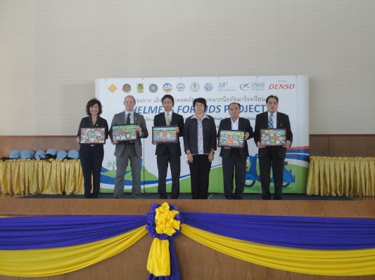 รับหมวกDenso (14).JPG