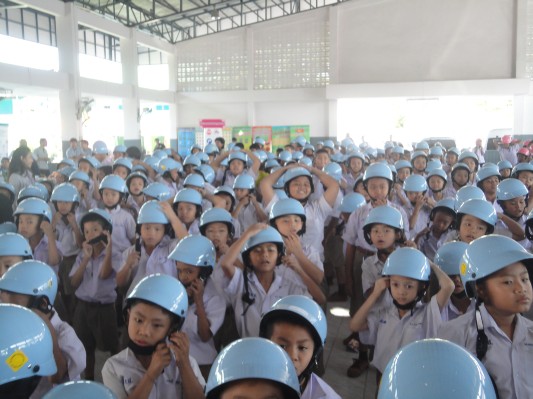 รับหมวกDenso (16).JPG