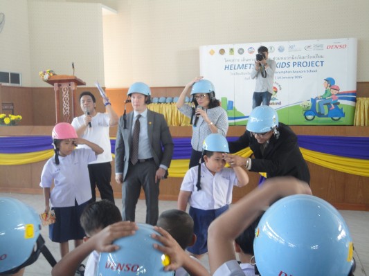 รับหมวกDenso (17).JPG