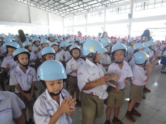 รับหมวกDenso (20).JPG