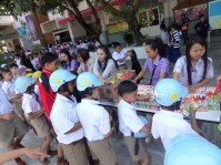 รับหมวกDenso (1).JPG