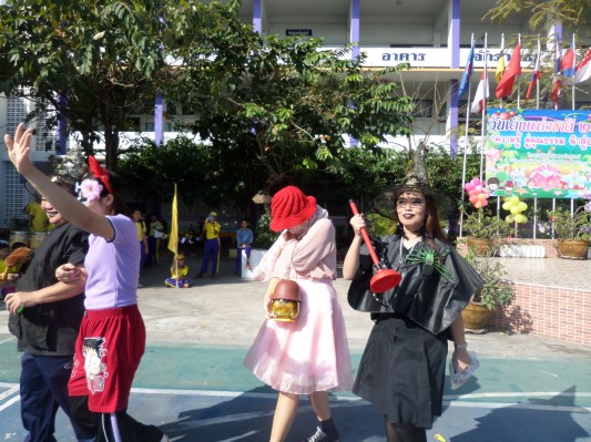 งานวันเด็ก (114).JPG