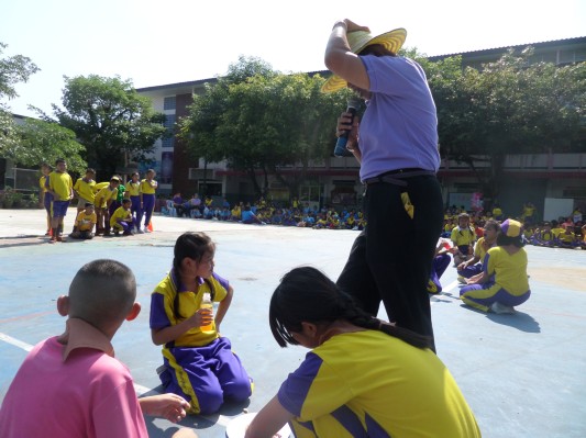 งานวันเด็ก (162).JPG