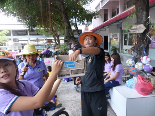 งานวันเด็ก (192).JPG