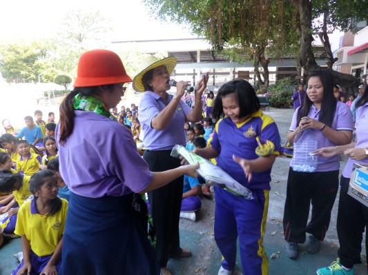 งานวันเด็ก (210).JPG