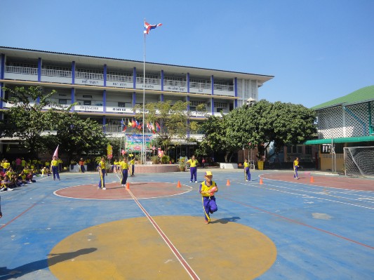 งานวันเด็ก (53).JPG