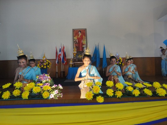 2557-8-8 วันแม่แห่งชาติ (160).JPG