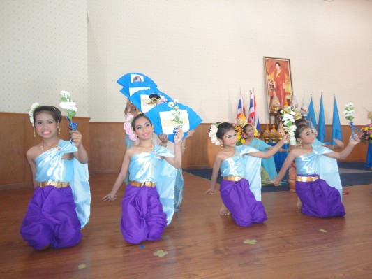 2557-8-8 วันแม่แห่งชาติ (162).JPG