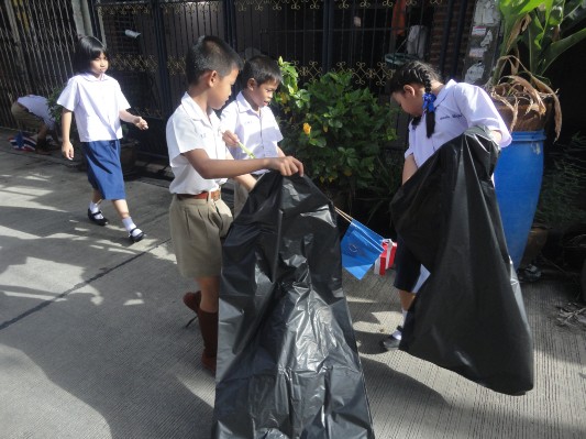 2557-8-8 วันแม่แห่งชาติ (47).JPG